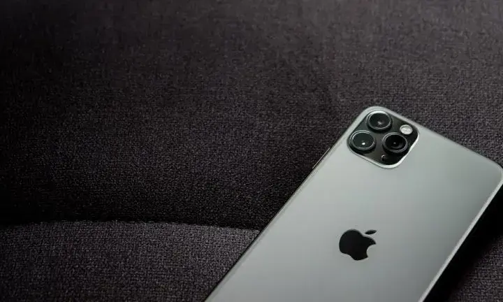 Czy opłaca się kupić iPhone 11? Sprawdź, co musisz wiedzieć przed zakupem