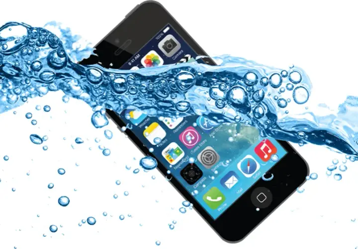Zalany iPhone? Oto co zrobić, aby go uratować i uniknąć strat