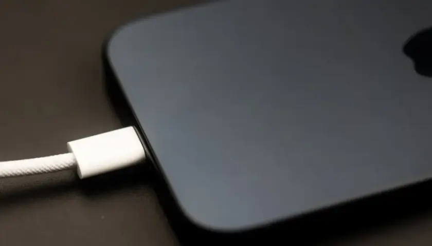 Czy iPhone 11 ma ładowarkę? Oto co musisz wiedzieć przed zakupem